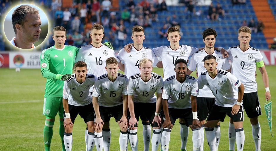 
                <strong>Deutschlands Kader bei der U17-WM</strong><br>
                Am Freitag, den 6. Oktober, startet die U17-Weltmeisterschaft in Indien. In der Gruppenphase trifft die deutsche Auswahl auf Costa Rica, Guinea und den Iran. ran.de stellt euch das Team von Trainer Christian Wück vor. Alle Spieler gehören zum Jahrgang 2000. Von Abwehrspieler Yann-Aurel Bisseck vom 1. FC Köln haben unsere Bild-Agenturen kein Foto hergegeben. Deshalb sei er hier bereits genannt.
              