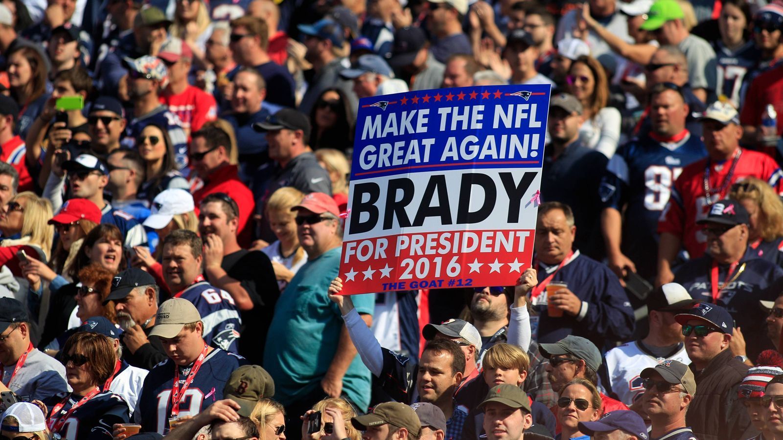 
                <strong>Platz 18: New England Patriots</strong><br>
                Gillette StadiumDurchschnitt: 65.878 ZuschauerAuslastung: 100 %
              
