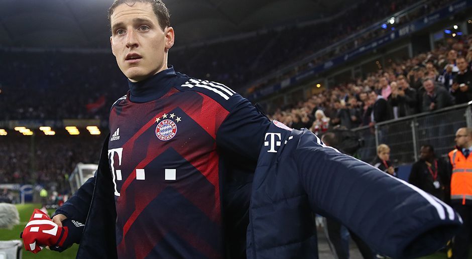 
                <strong>Sebastian Rudy (FC Bayern München)</strong><br>
                In der 57. Minute kommt Sebastian Rudy für den mit Gelb verwarnten Arturo Vidal in die Partie. Er ist wesentlich unaufgeregter als Vidal, wagt sich aber auch in die Zweikämpfe. In der ersten Hälfte der Nachspielzeit probiert er es aus etwa 20 Metern stark auf Gulascis Kasten. ran-Note: 3
              