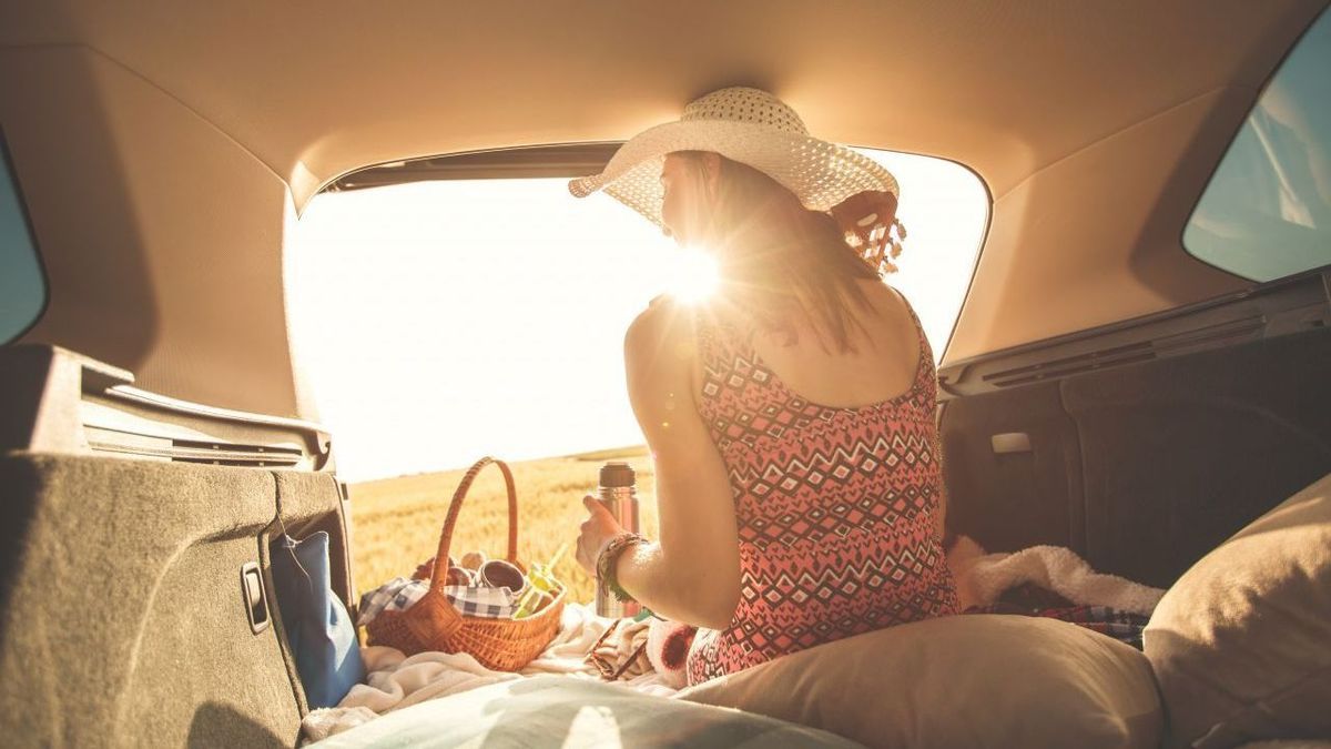 Im Auto schlafen: So verwandelt Kombis in ein Schlafzimmer