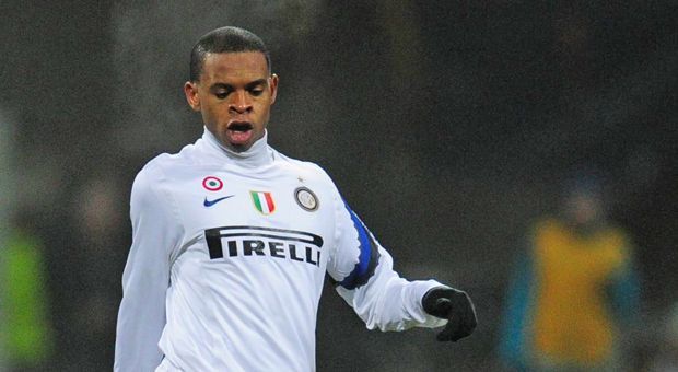 
                <strong>ZM: Nwankwo Obiora</strong><br>
                Inter Mailand1 Titel (2010)3 CL-Spiele, 130 Einsatzminuten 
              