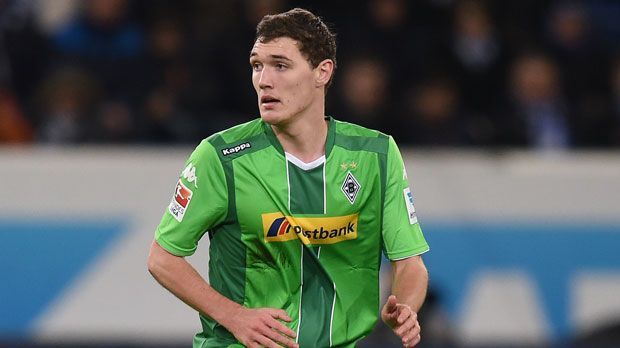 
                <strong>Borussia Mönchengladbach (16 Spieler aus Dänemark)</strong><br>
                Borussia Mönchengladbach (16 Spieler aus Dänemark): Chelsea-Leihgabe Andreas Christensen ist bereits der 16. Däne, der für Borussia Mönchengladbach spielt. Der erfolgreichste Däne im Fohlen-Trikot war definitiv Allan Simonsen. Er erzielte in den 70er-Jahren 107 Tore für Gladbach, bevor er nach Barcelona weiterzog.
              