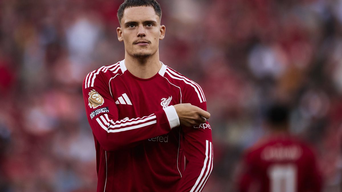 Liverpool, England, August 15, 2025: Florian Wirtz of Liverpool looks on during the Premier League 2025 match between Liverpool and Bournemouth at Anfield Stadium. (Photo by Kobie Abott Sports Pres...