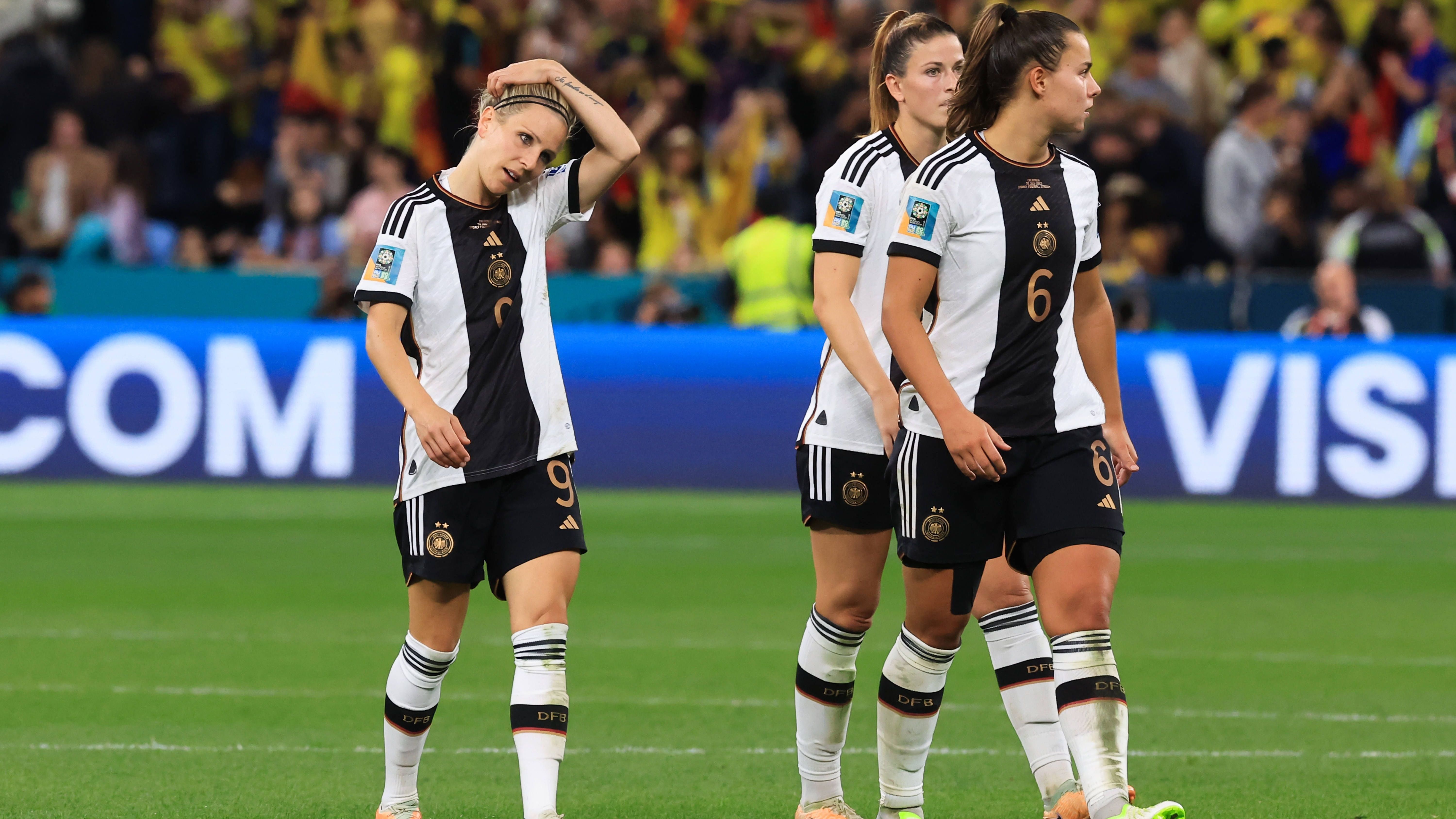 <strong>Verlierer: Deutschland<br></strong>Der Auftakt war fulminant, der weitere Verlauf maximal enttäuschend: Trotz eines 6:0-Siegs gegen Marokko blieb man leistungstechnisch unter seinen Möglichkeiten. Es folgten eine 1:2-Niederlage gegen Kolumbien und schließlich das erste Aus in der Gruppenphase einer WM überhaupt, weil ein 1:1 gegen Südkorea nicht reichte.