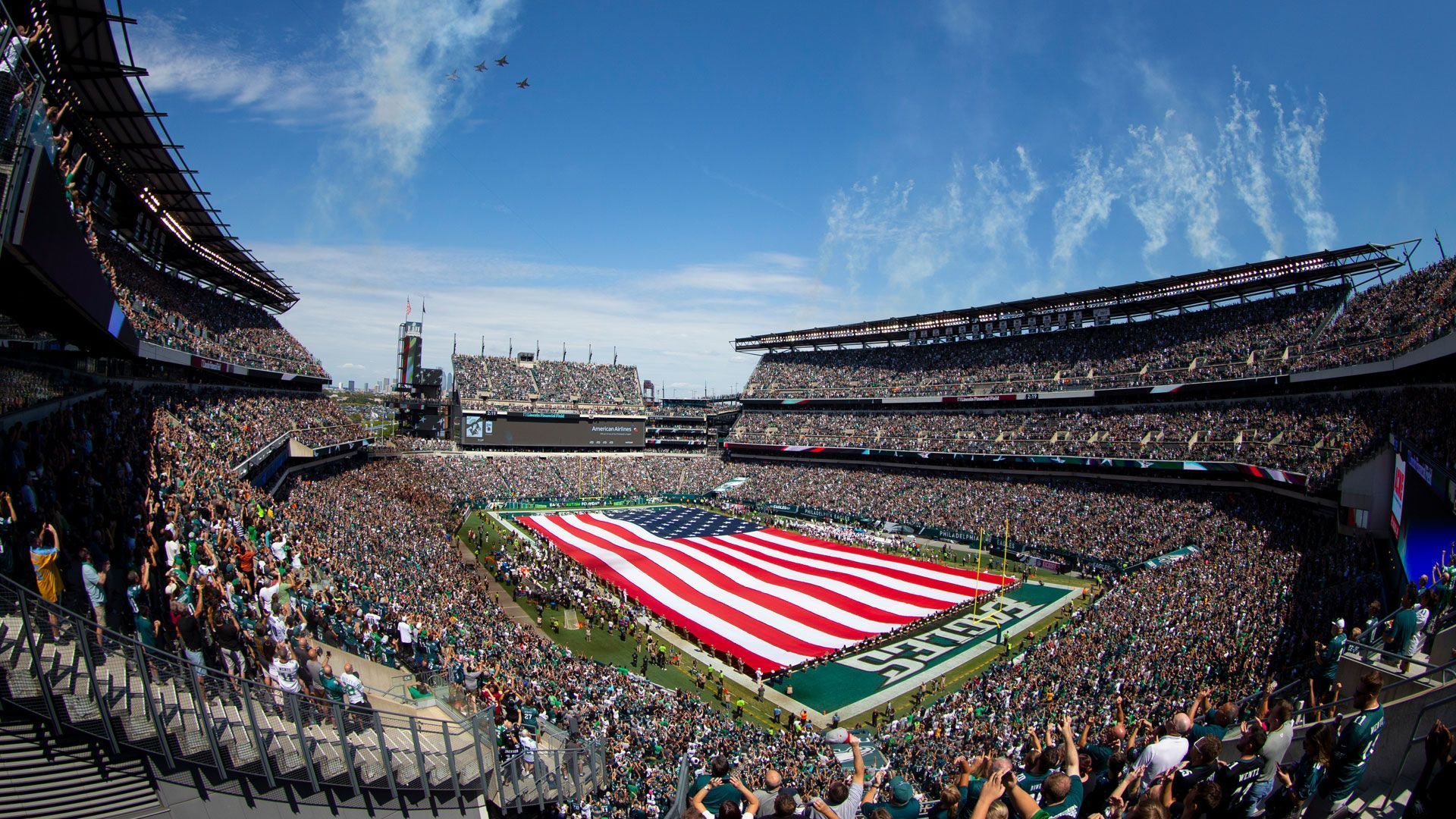 
                <strong>Platz 6 (geteilt): Philadelphia Eagles</strong><br>
                &#x2022; Stadion: Lincoln Financial Field<br>&#x2022; Preis für ein kleines Bier: 11 Dollar <br>
              