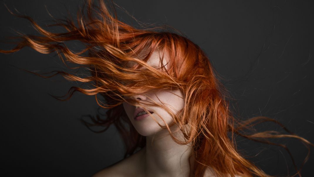 Rotes Haar ist nicht gleich rotes Haar - die Trend-Haarfarbe zeigt sich in unzähligen Nuancen. Wir verraten, welche zu wem passt!