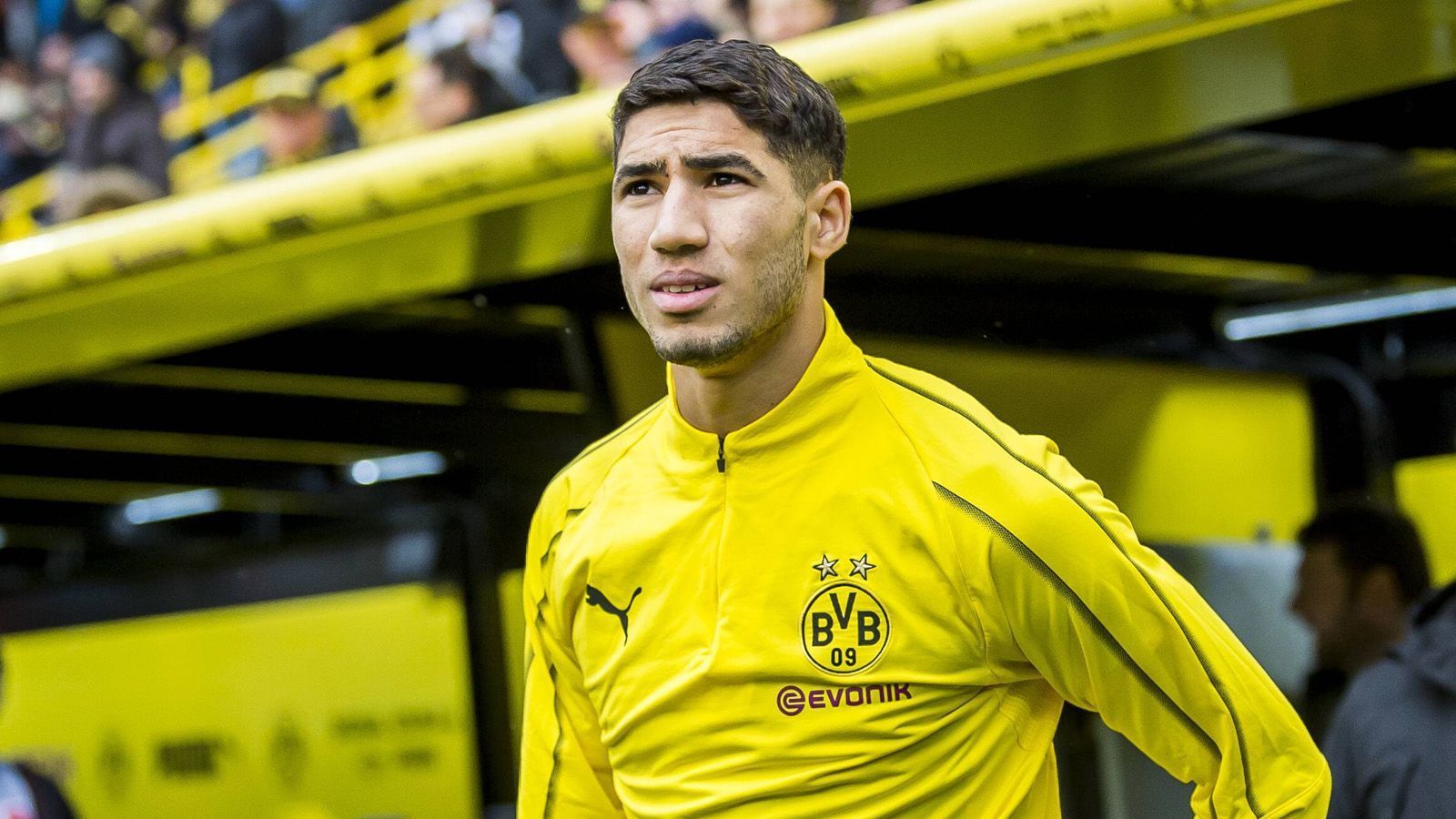 
                <strong>Achraf Hakimi (Borussia Dortmund)</strong><br>
                Nationalmannschaft: MarokkoLänderspiele: 18Länderspieltore: 1Position: Rechtsverteidiger
              