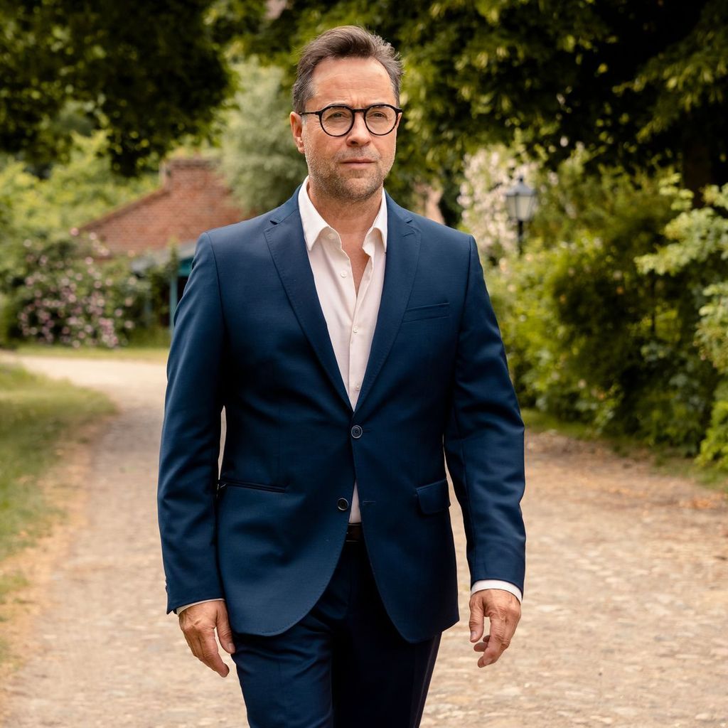 Jan Josef Liefers: Der TV-Star feiert nach langer Pause sein ZDF-Comeback
