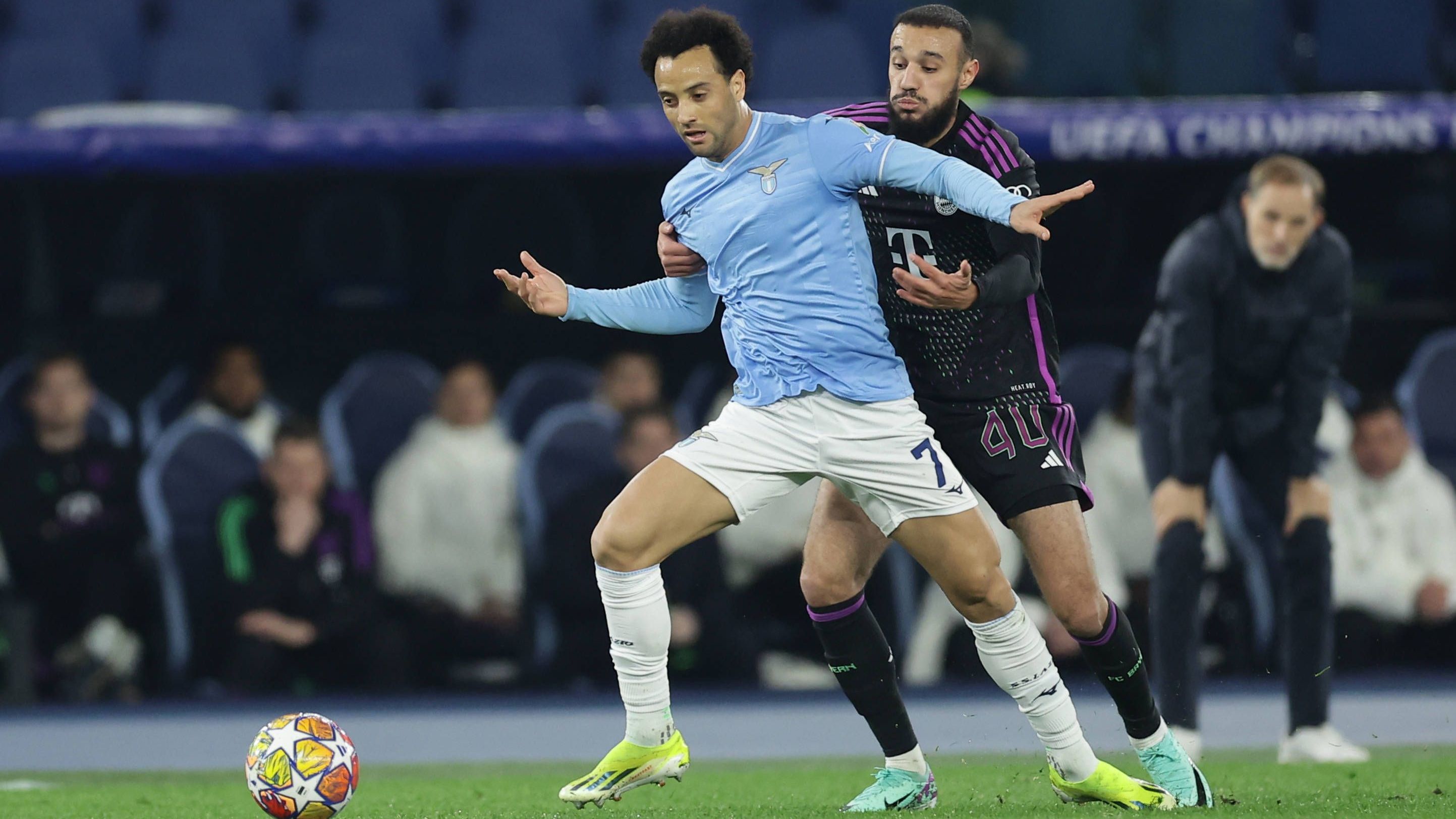 <strong>Felipe Anderson (Lazio Rom)</strong><br>Der Brasilianer hat nicht unbedingt seinen besten Tag. Anders als Isaksen gelingt Felipe Anderson recht wenig bei den paar Vorstößen über seine Seite. Dennoch fügt er sich im Spiel gegen den Ball ordentlich ins Gesamtgefüge der Römer ein. <strong><em>ran</em>-Note: 4</strong>