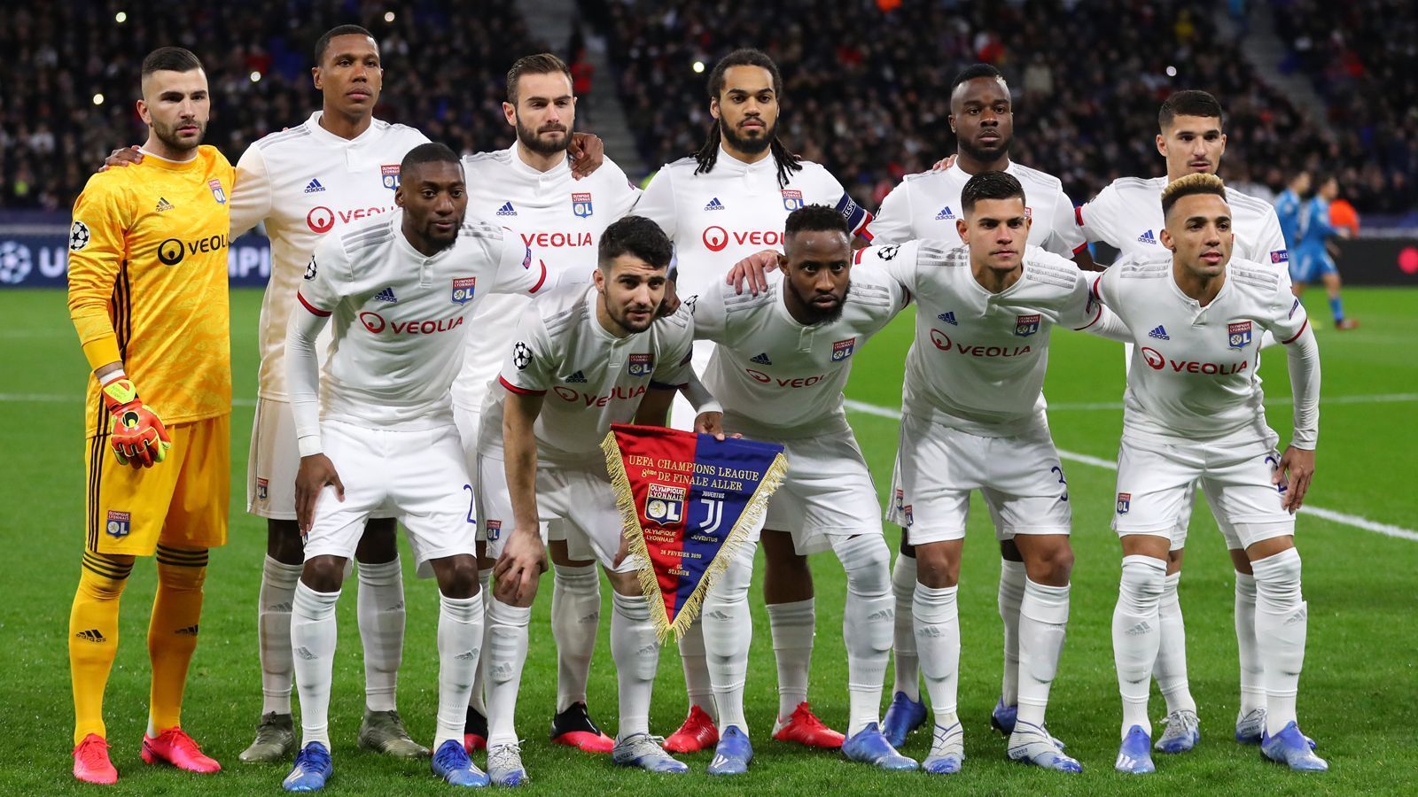 
                <strong>Olympique Lyon</strong><br>
                Wahrscheinlichkeit Viertelfinale: 57 ProzentWahrscheinlichkeit Halbfinale: 7 ProzentWahrscheinlichkeit Finale: 1 ProzentWahrscheinlichkeit Finalsieg: <1 Prozent
              