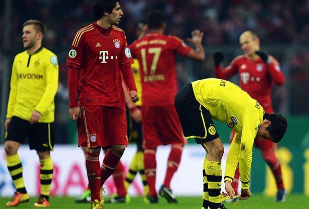 
                <strong>Spiel acht</strong><br>
                Insgesamt fünf Mal trafen beide Teams in dieser Saison aufeinander. Eine weitere Niederlage erlebte Lewandowski im Februar 2013, als er im DFB-Pokal-Viertelfinale mit 0:1 in der Allianz Arena am späteren Pokalgewinner scheiterte.
              