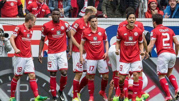 
                <strong>Platz 9: 1. FSV Mainz 05</strong><br>
                Platz 9: 1. FSV Mainz 05 - 49,78 Millionen Euro.
              