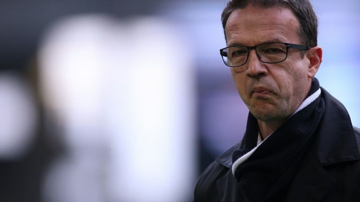 Bobic wirft den Bayern Unprofessionalität vor