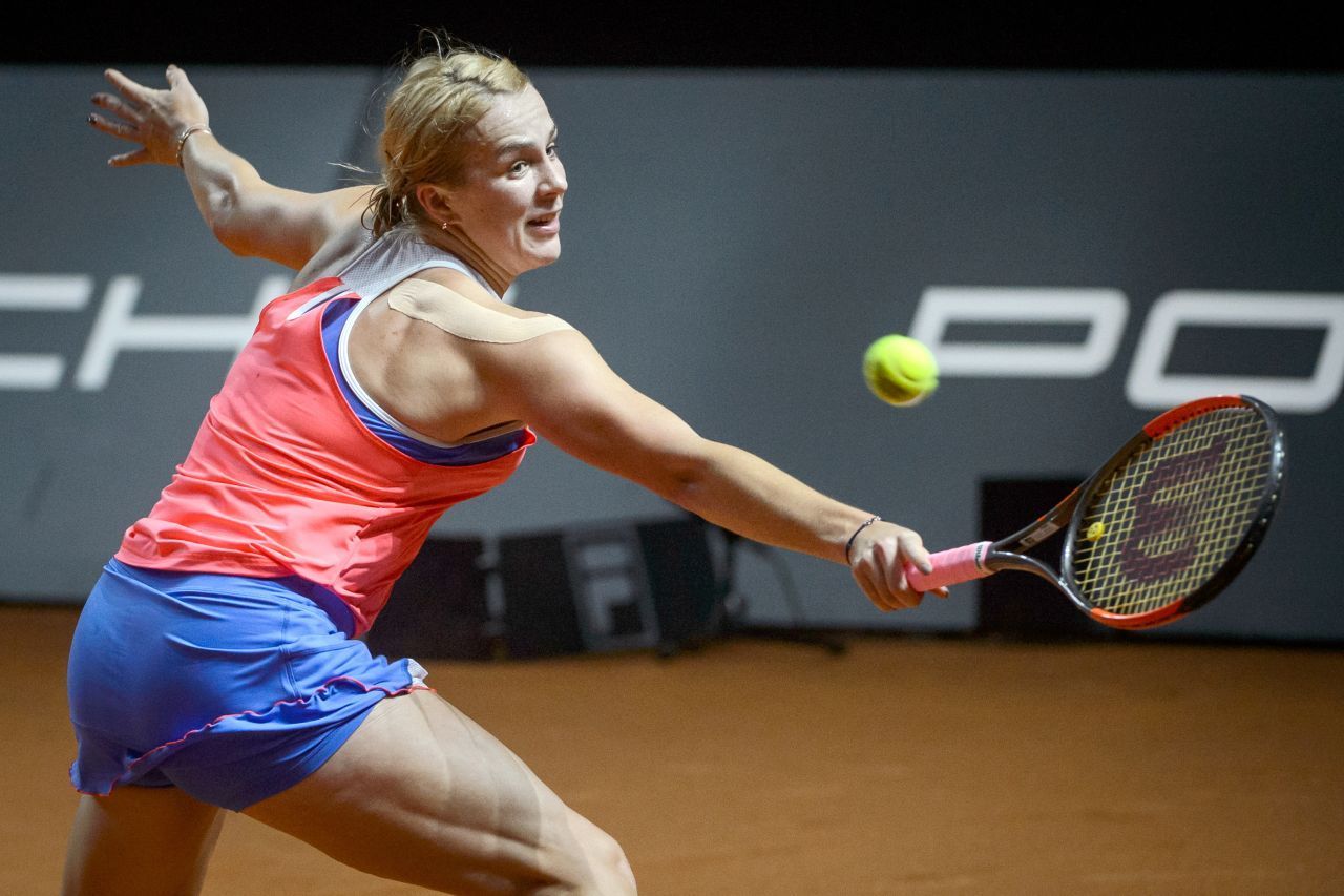 Die russische Tennisspielerin Anastasia Pawljutschenkowa tapte 2018 ihre Schulter auf der WTA-Tour.