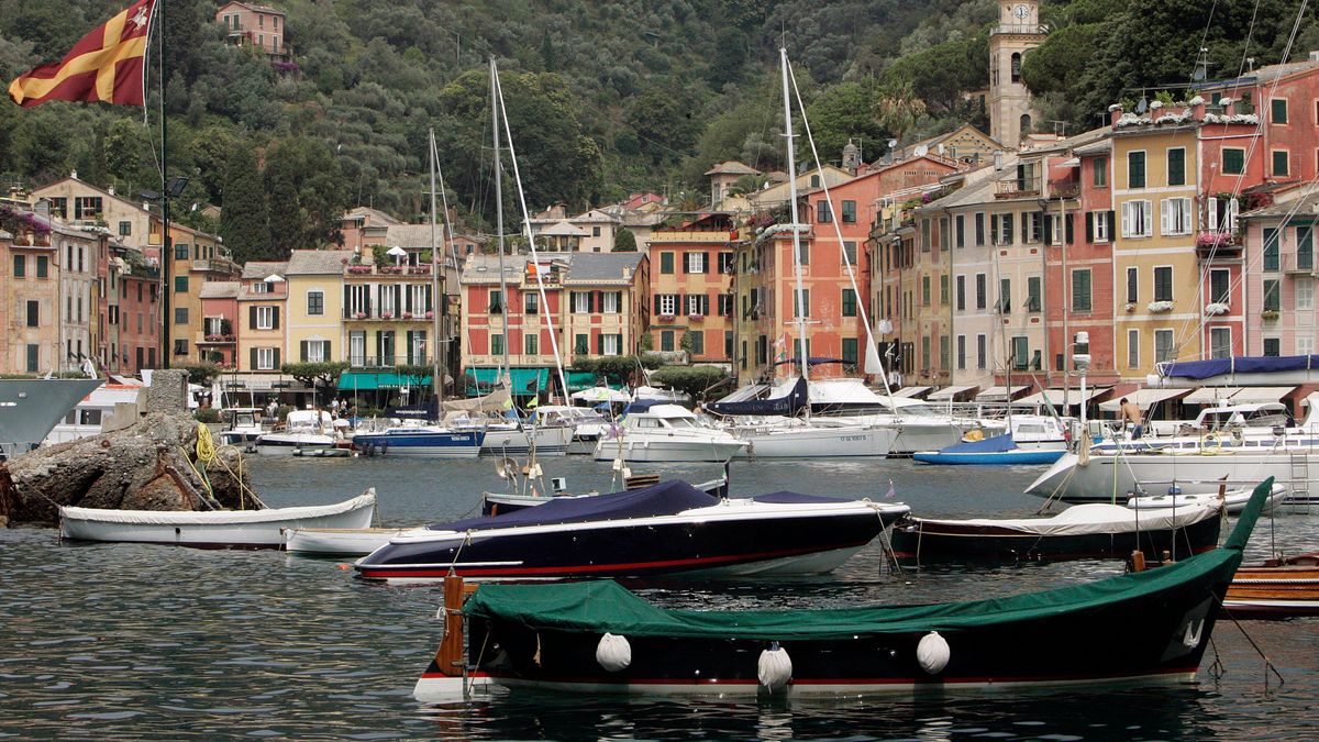 Im italienischen Küsten- und Nobelort Portofino ist ein hitziger Streit um illegale Klimaanlagen entbrannt. 