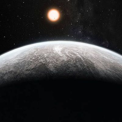 Artists’s impression of one of more than 50 new exoplanets found by HARPS: the rocky super-Earth HD 85512 b