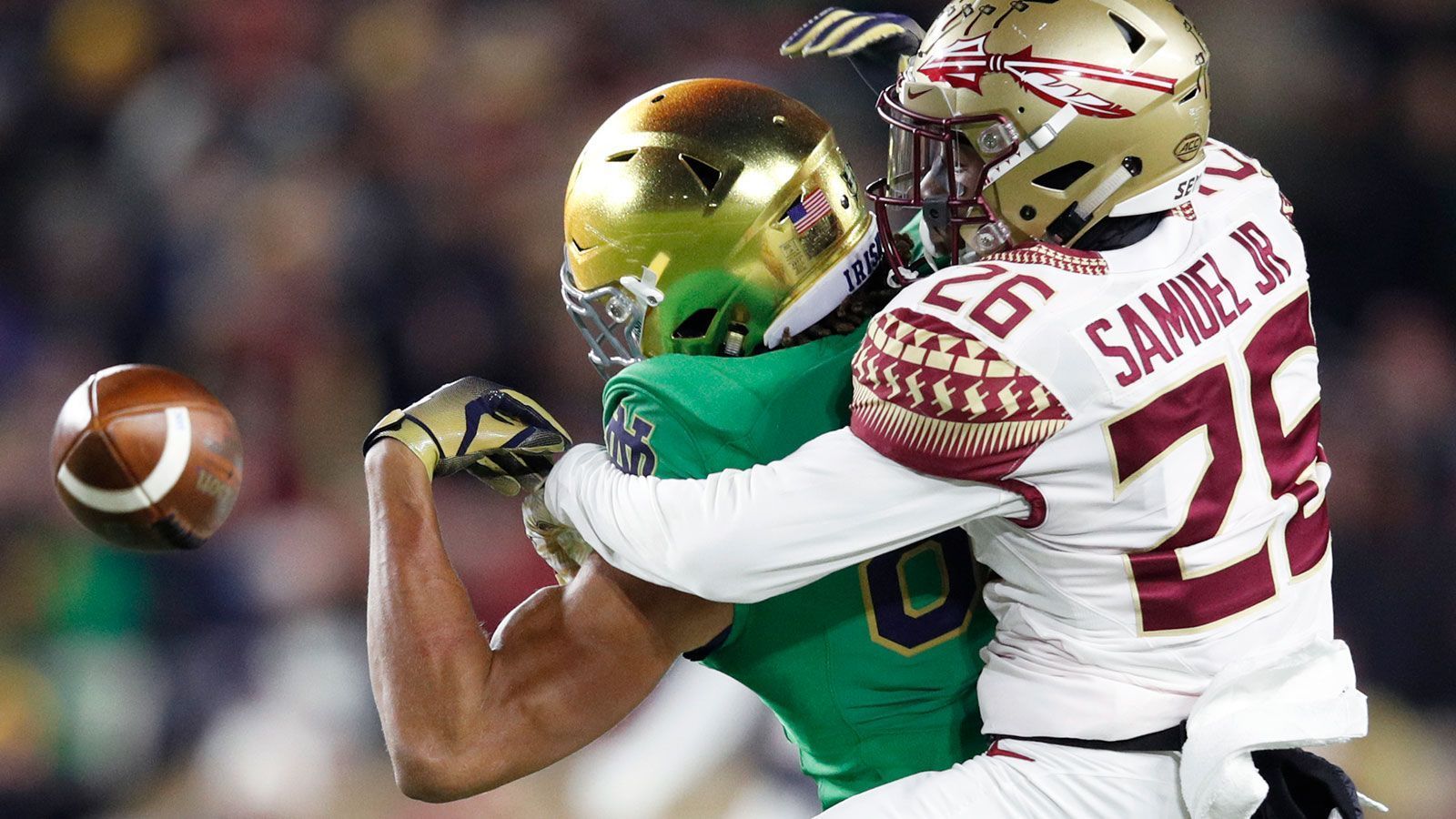 
                <strong>32. Pick: Tampa Bay Buccaneers -  Asante Samuel Jr. (Cornerback)</strong><br>
                Die Bucs haben die Qual der Wahl, große Needs müssen sie nicht bedienen. Samuel Jr. Passt mit seinen Fähigkeiten als aggressiver Cornerback perfekt ins Spielsystem der Bucs. Bringt zudem gute athletische Attribute mit und ließ 2020 nur einen Touchdown zu.
              