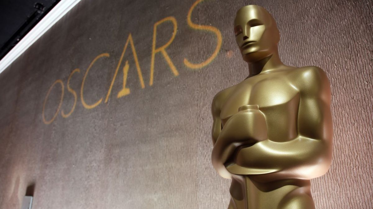 Oscars Statue Picture Alliance Danny Moloshokinvisiondpa Danny Moloshok 100125608