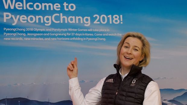 
                <strong>Eisschnelllauf</strong><br>
                Die ewige Claudia Pechstein. Sie tritt zu ihren siebten Olympischen Spielen an, und dabei hat sie ihren zehnten Podestplatz im Blick. Und: Sie feiert während Olympia ihren 46. Geburtstag. Auch Shorttrackerin Anna Seidel ist in Form. Bei den Männern dürfen sich Nico Ihle und Patrick Beckert gute Chancen ausrechnen.
              