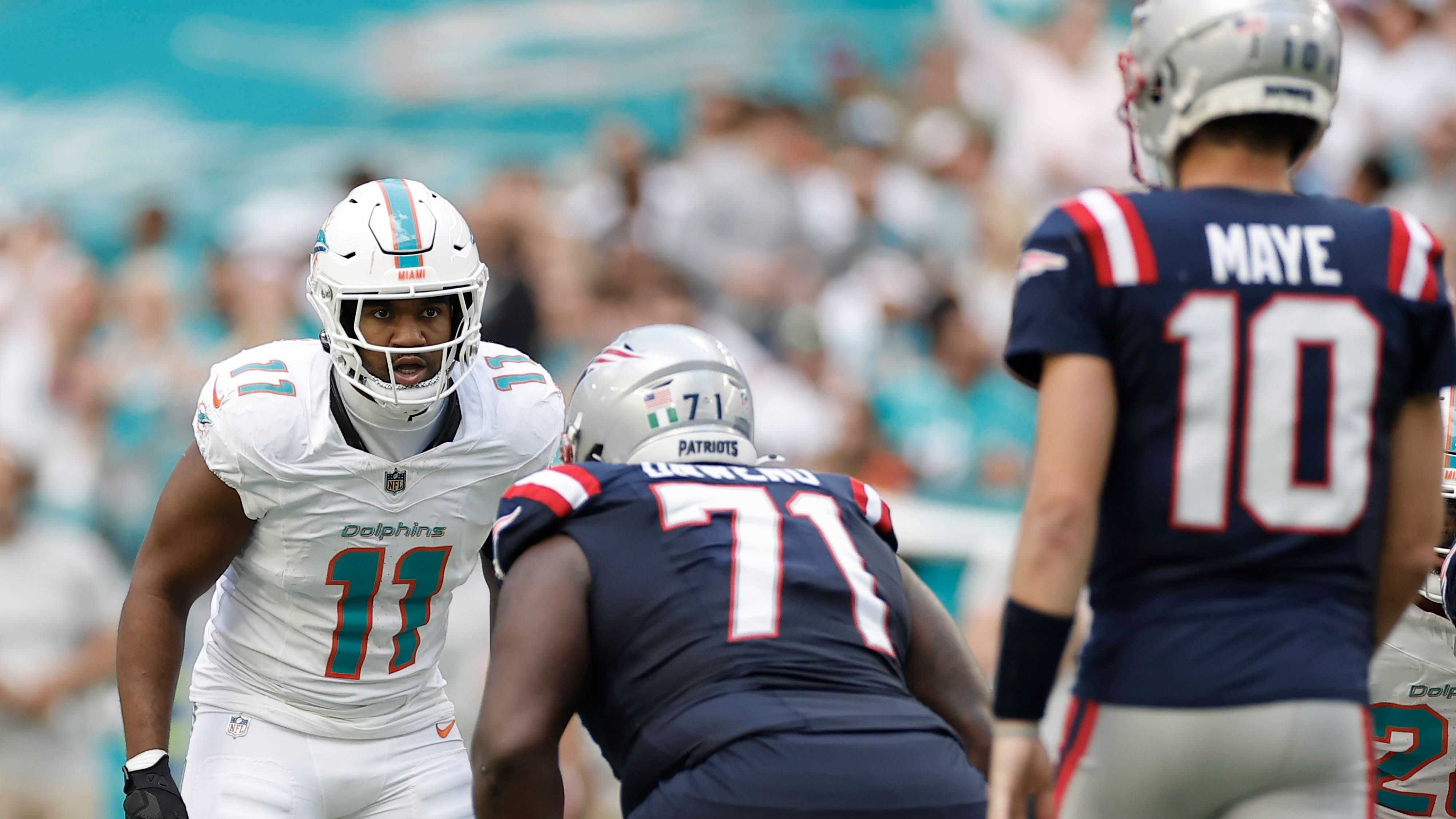 <strong>New England Patriots 28:3 Miami Dolphins</strong><br>Die Patriots präsentieren sich im Vergleich zur Auftaktniederlage deutlich verbessert: Vor allem Rookie Will Campbell und die restliche O-Line verschaffen Drake Maye die nötige Ruhe, er liefert ein nahezu perfektes Spiel ab. In Miami verschärft sich derweil die Krise, die Gerüchte über die Zukunft von Head Coach Mike McDaniel werden lauter.