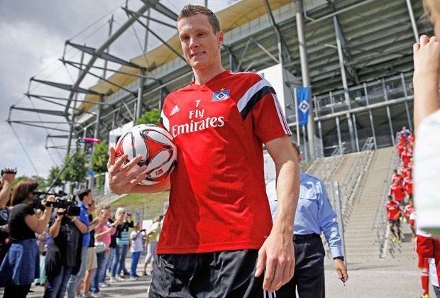 
                <strong>Trainingsstart beim Bundesliga-Dino</strong><br>
                Der HSV startete als erster Bundesligist in die Vorbereitung. Nach der vergangenen Saison sind die Hamburger wohl besonders heiß, in dieser Spielzeit alles besser zu machen.
              