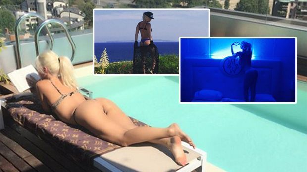 
                <strong>Die heißeste Spielerberaterin der Welt</strong><br>
                Wanda Nara ist wohl die heißeste Spielerberaterin der Welt. Sie vertritt Mauro Icardi bei Verhandlungen. Der Inter-Kapitän ist zugleich auch ihr Ehemann. ran.de stellt die Spielerberaterin einmal vor.
              