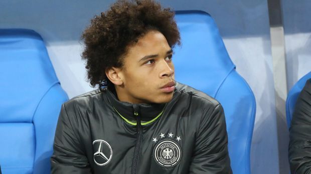 
                <strong>Leroy Sane</strong><br>
                Leroy Sane: Wurde spät eingewechselt, hatte einige Aktionen, in denen seine Schnelligkeit aufblitzte. ran-Note: keine Bewertung.
              