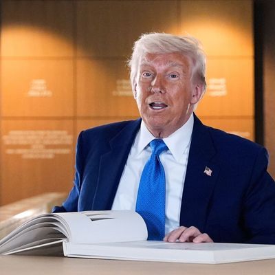 US-Präsident Trump im Nahen Osten - Abu Dhabi