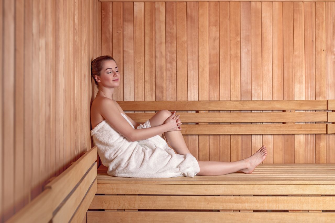 Auch in der Sauna fällt es uns leichter, einmal nur in unser Inneres zu hören. 