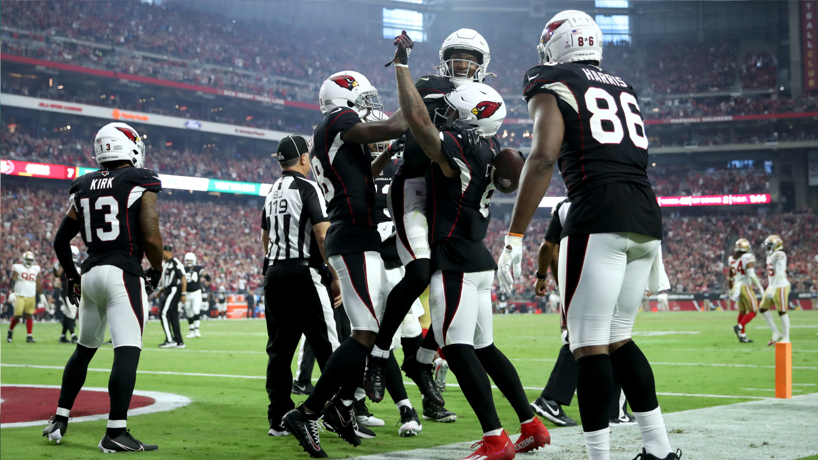 
                <strong>Platz 22: Arizona Cardinals</strong><br>
                &#x2022; <strong>0,477 - </strong>30 Siege, 33 Niederlagen, 1 Unentschieden -<br>&#x2022; Restliche Spiele: @Lions, vs. Colts, @Cowboys, vs. Seahawks<br>
              