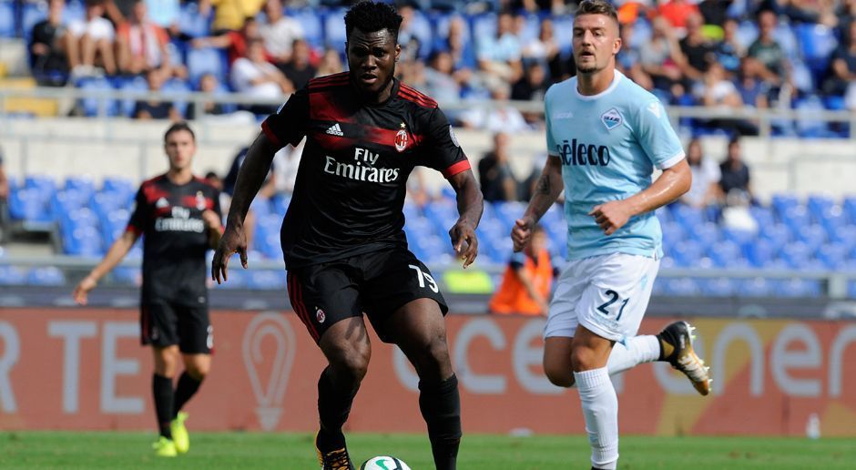 
                <strong>Zentraler Mittelfeldspieler: Franck Kessie (AC Mailand)</strong><br>
                Franck Kessie ist in Italien und vor allem in seiner Heimat Elfenbeinküste längst ein bekanntes Gesicht. Vor der vergangenen Saison lieh ihn der AC Mailand von Atalanta Bergamo aus und verpflichtete ihn nun für 20 Millionen Euro. In dieser Saison spielte er bis auf das unbedeutende Rückspiel in der Europa-League-Quali gegen Shkendija (das Hinspiel gewann Milan mit 6:0) jedes Spiel durch. In der Nationalmannschaft kommt er mit 20 Jahren bereits auf 16 Einsätze. 
              