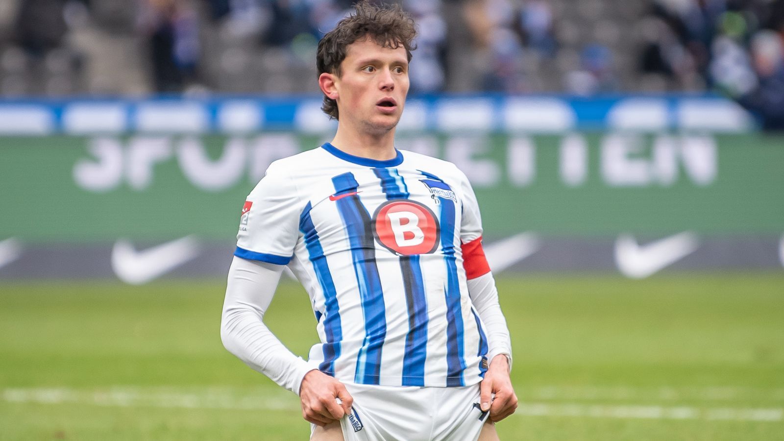 <strong>Linker Flügelspieler: Fabian Reese (Hertha BSC)</strong><br>Die Lebensversicherung der Berliner. Reese elektrisiert. Sein Verhalten auf und neben dem Platz ist vorbildlich. Mit vier Toren und sieben Vorlagen zählt er zu den besten Spielern der Liga.<br>2. Florent Muslija (Paderborn), 3. Baris Atik (Magdeburg)