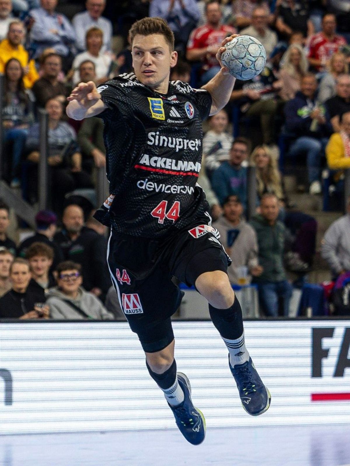 Christoph Steinert beim Wurf