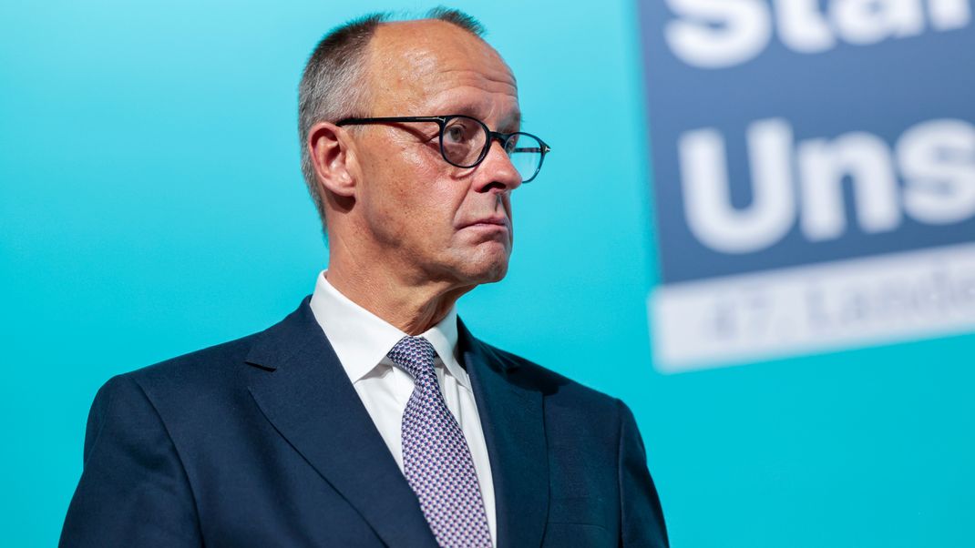 30. August 2025, Bonn: Bundeskanzler Friedrich Merz (CDU) beim Landesparteitag der CDU Nordrhein-Westfalen