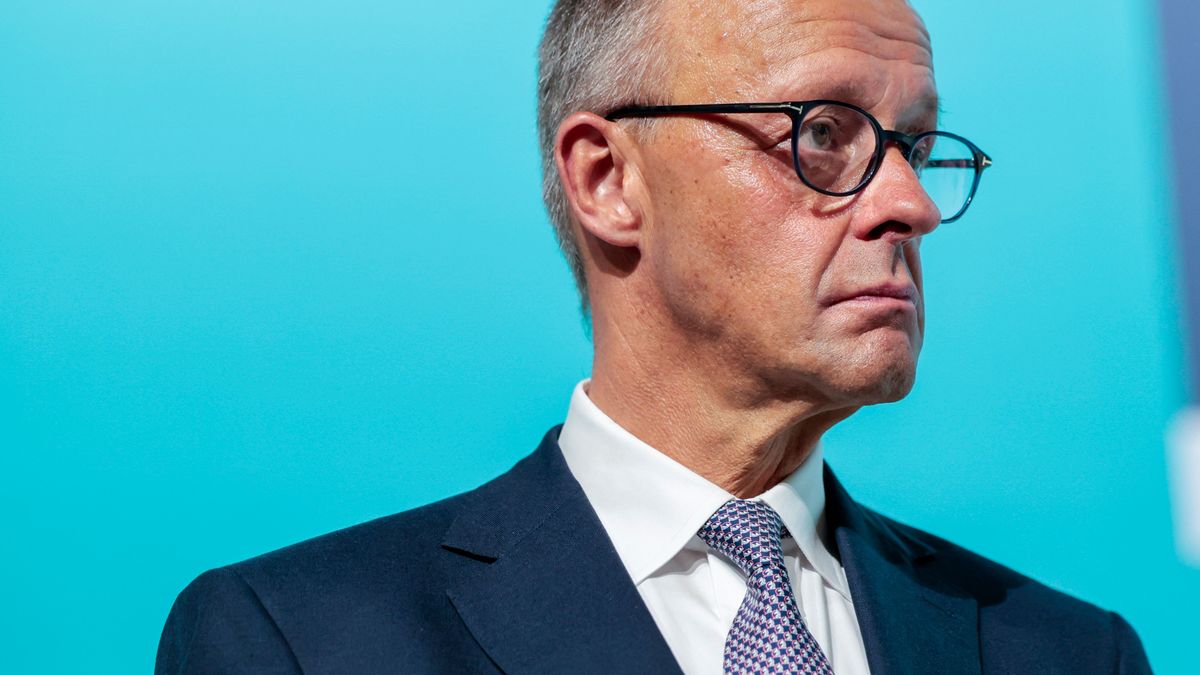 30. August 2025, Bonn: Bundeskanzler Friedrich Merz (CDU) beim Landesparteitag der CDU Nordrhein-Westfalen