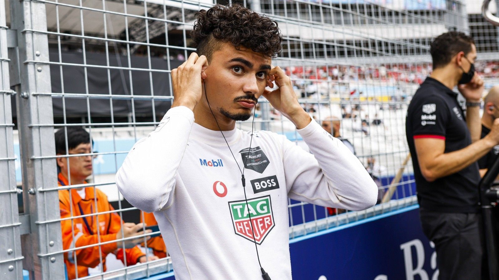 
                <strong>Porsche</strong><br>
                Pascal Wehrlein und Antonio Felix da Costa
              