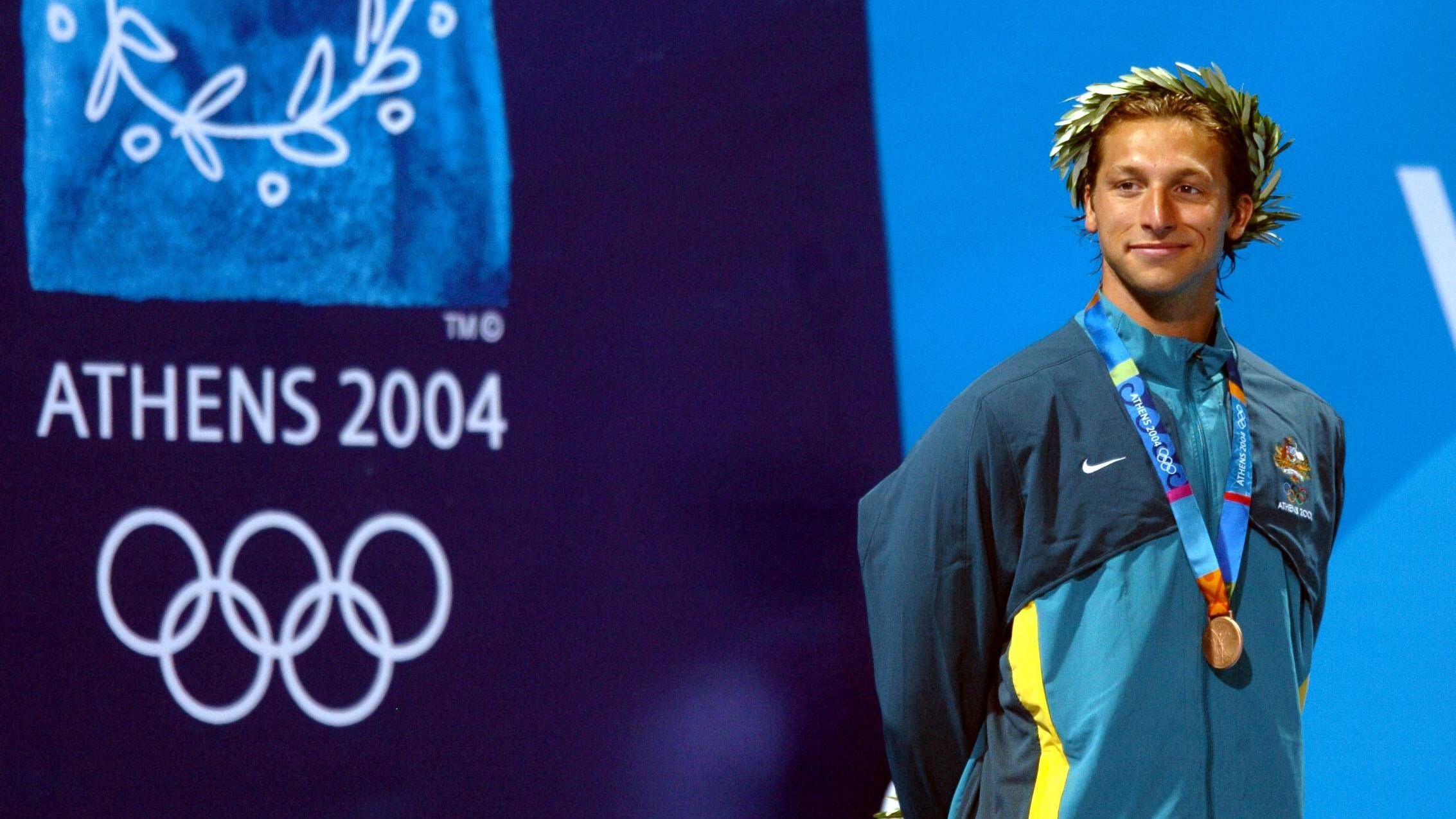 <strong>Ian Thorpe</strong><br>Schwere Zeiten erlebt der australische Schwimm-Superstar. Während und nach der Karriere hat Thorpe immer wieder mit Depressionen zu kämpfen. Im Becken aber ist der Mann mit der Schuhgröße 52 in seiner Hochphase nicht zu stoppen - und die beginnt schon in ganz jungen Jahren. Mit 15 wird der "Thorpedo" erstmals (Doppel-)Weltmeister, es folgen zehn weitere WM-Titel und fünf Olympiasiege.