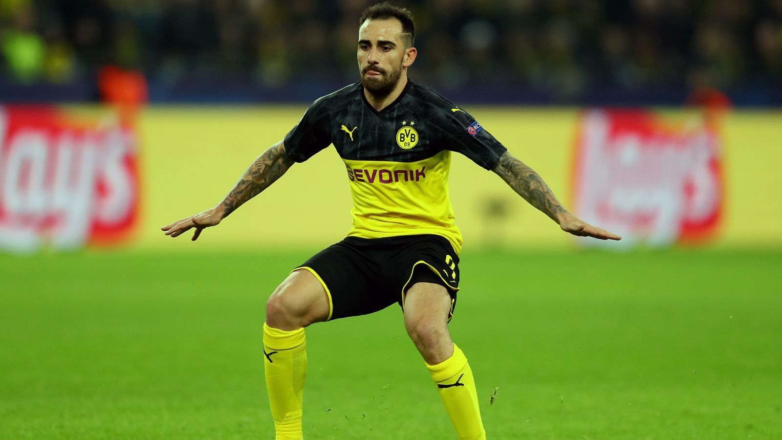 
                <strong>Platz 10 - Paco Alcacer</strong><br>
                Profit: 2,1 Millionen EuroAblösesumme Verkauf: 23,9 Millionen Euro (verkauft an den FC Villarreal)Ablösesumme Einkauf: 21,8 Millionen Euro (verpflichtet vom FC Barcelona)
              