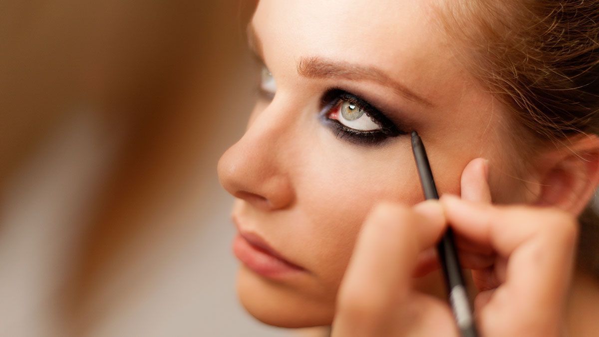 Make-up Trend: Smudged Eyes