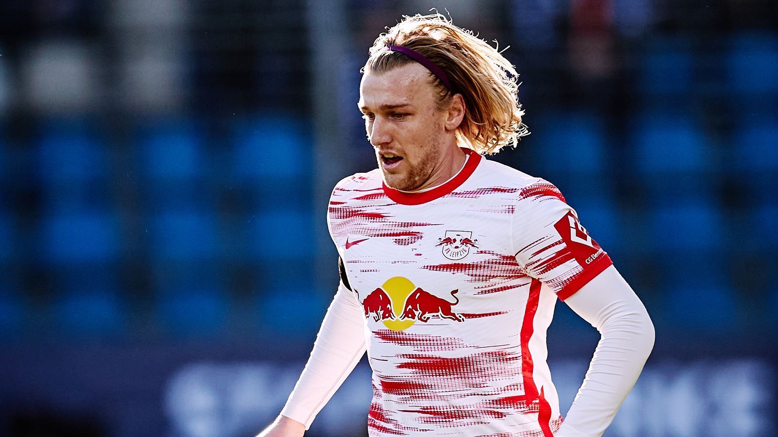 
                <strong>Emil Forsberg</strong><br>
                Der Schwede kommt nach 68 Minuten für Olmo in die Partie. ohne Bewertung
              