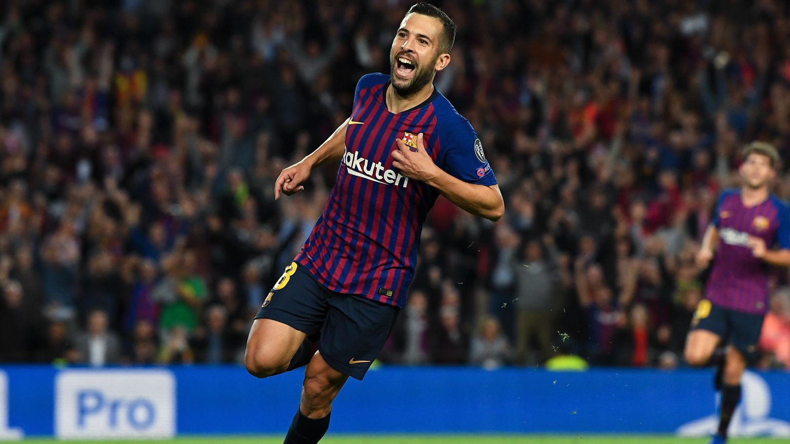 
                <strong>Abwehr - Jordi Alba</strong><br>
                Verein: FC BarcelonaFrüherer Verein: FC ValenciaErfolge (unter anderem): 4x spanischer Meister, 4x spanischer Pokalsieger, 1x Champions-League-Sieger, 1x Europameister
              