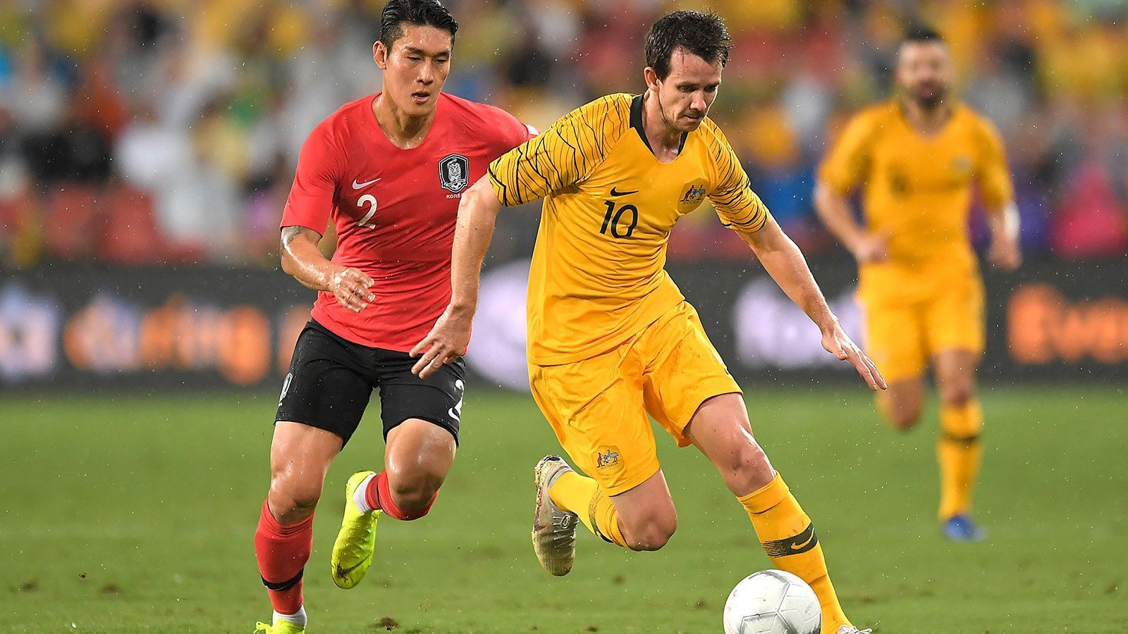 
                <strong>Robbie Kruse</strong><br>
                Nationalmannschaft: AustralienVerein: VfL BochumPosition: LinksaußenLänderspiele/Tore: 69/5
              