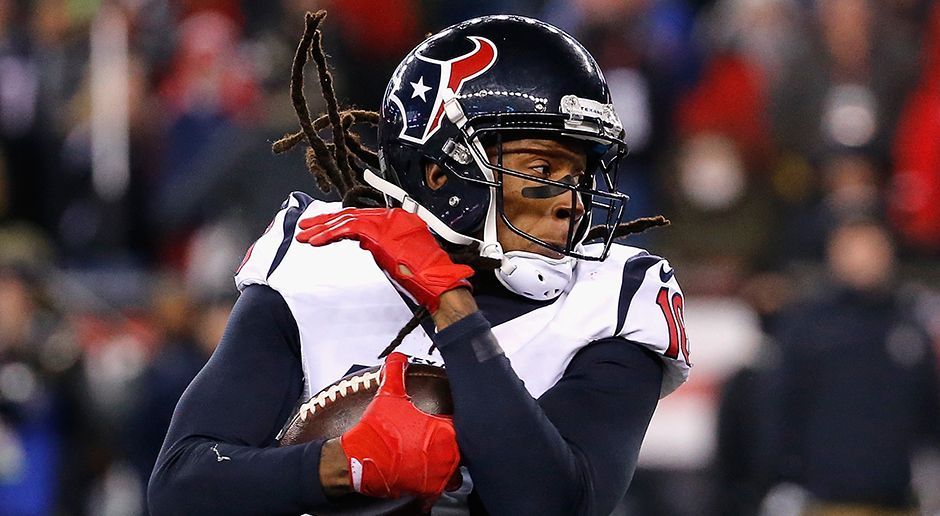 
                <strong>DeAndre Hopkins (Houston Texans)</strong><br>
                DeAndre Hopkins ist wieder da. Obwohl er fast das gesamte Training Camp aufgrund einer Daumenverletzung verpasste, meldete sich der Wide Receiver für den ersten Spieltag zu "1000 Prozent fit".
              