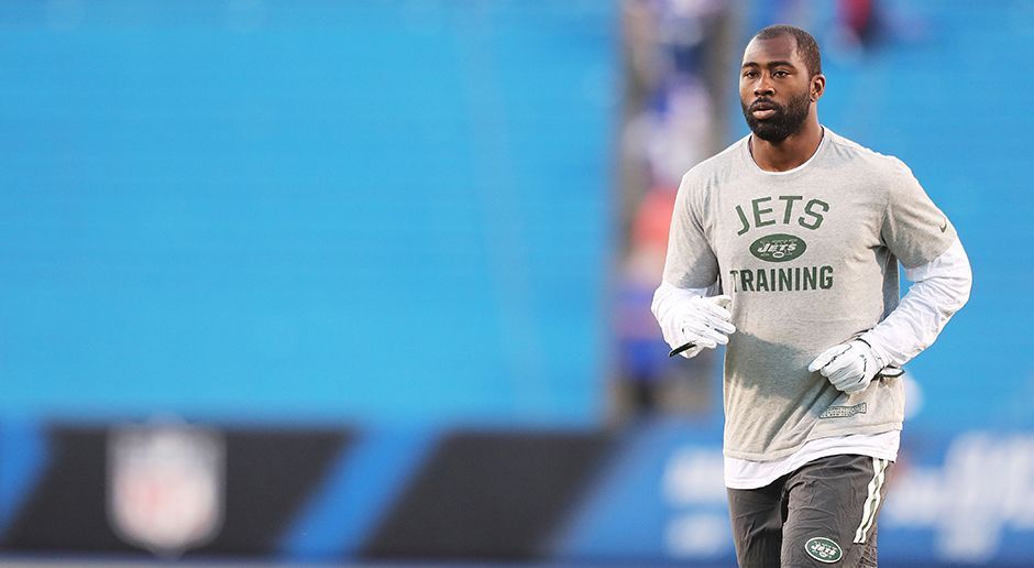 
                <strong>Darrelle Revis (New York Jets)</strong><br>
                Darrelle Revis (New York Jets): Darrelle Revis hat durch seinen Vertrag bei den New York Jets genügend Geld erhalten, um in den wohlverdienten Vorruhestand zu gehen. Dennoch holte sich der Cornerback erst kürzlich einen neuen Agenten an seine Seite. Ein Zeichen dafür, dass Revis seine Karriere bei einem starken Team und eventuell als erneuter Super-Bowl-Sieger ausklingen lassen möchte? Gut möglich, dass der mittlerweile 31-Jährige dafür auch Gehaltseinbußen in Kauf nimmt.
              