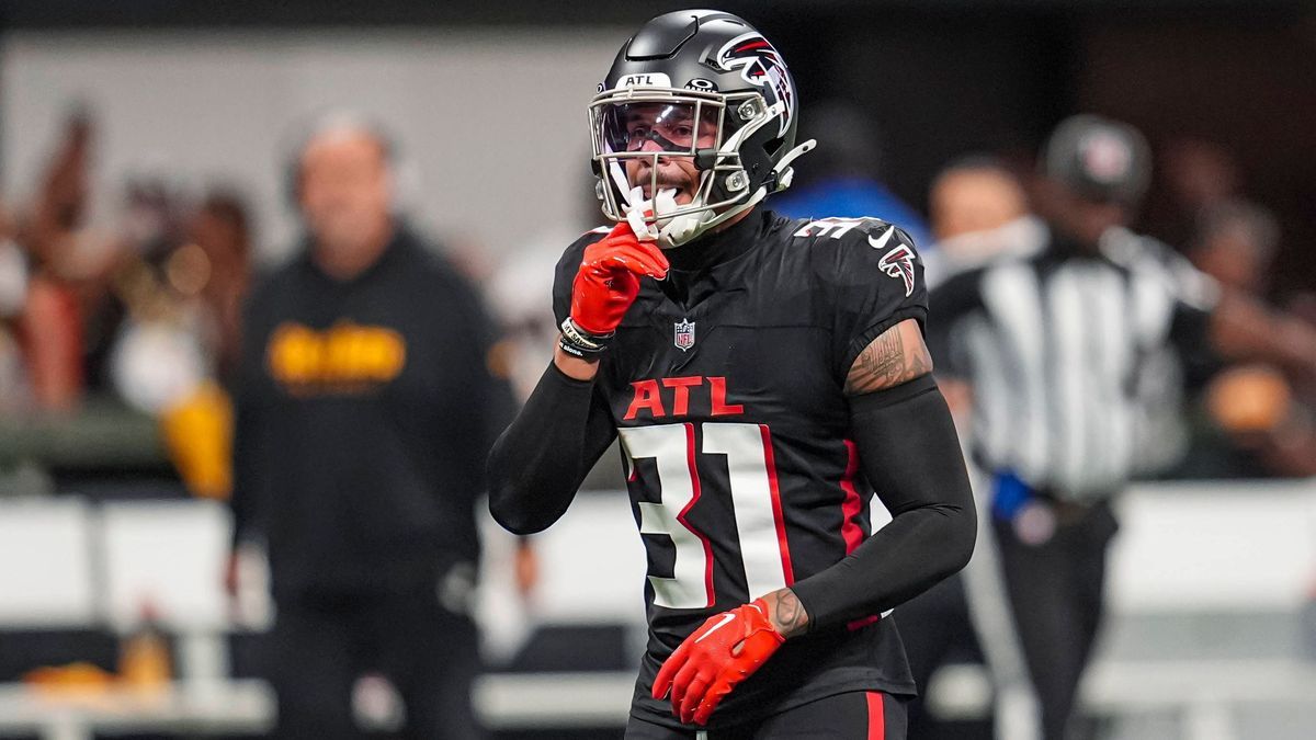 NFL, American Football Herren, USA Pittsburgh Steelers at Atlanta Falcons Sep 8, 2024; Atlanta, Georgia, USA; Atlanta Falcons safety Justin Simmons (31) on the field during the game against the Pit...