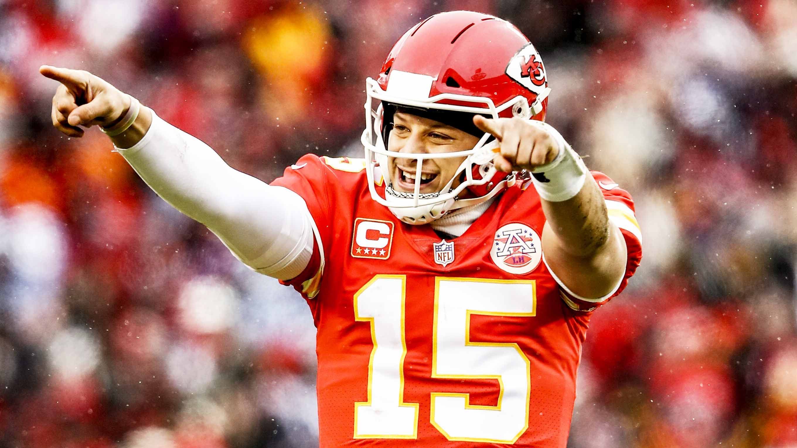 <strong>Kansas City Chiefs - Patrick Mahomes</strong><br>Wird Free Agent: 2032<br>Vertragslaufzeit: 10 Jahre<br>Vertragsvolumen: 450 Millionen<br>Garantierte Summe: 141,5 Millionen