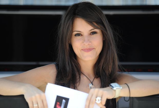 
                <strong>Marion Jolles </strong><br>
                Denn dafür muss man schon richtig was auf dem Kasten haben. Marion Jolles ist nicht nur schön, sondern auch eine erfolgreiche Journalistin und TV-Moderatorin
              