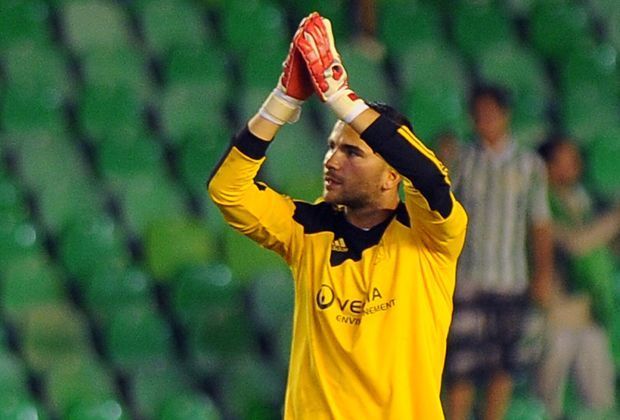 
                <strong>Anthony Lopes (Olympique Lyon)</strong><br>
                Auch Anthony Lopes von Olympique Lyon gehört zu den besten Torhütern Europas. In 38 Partien stand der Mexikaner auf dem Platz und kassierte nur 33 Tore, während er sein Tor 16 Mal sauber halten konnte.
              