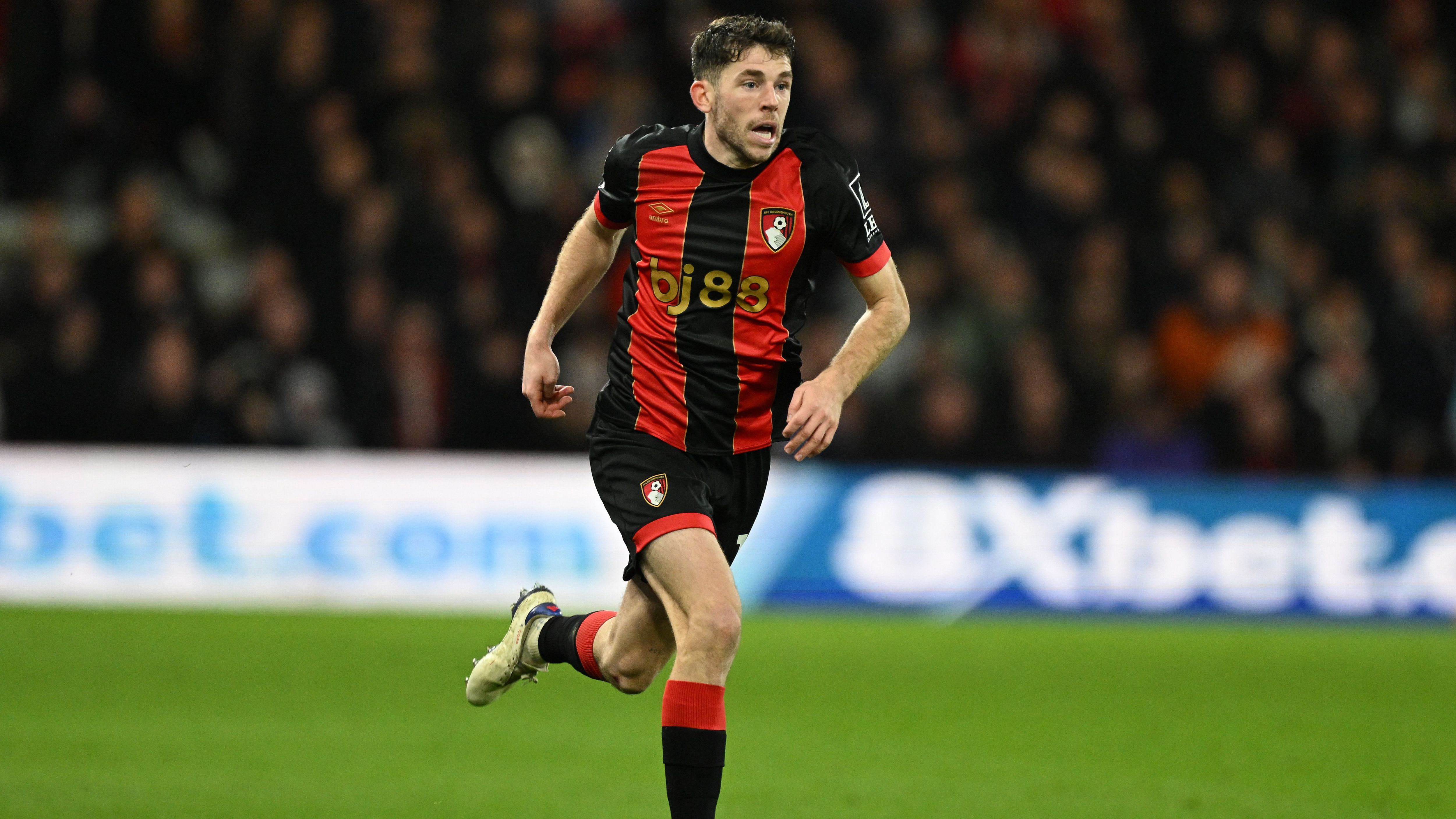 <strong>Ryan Christie (Auswechselbank, AFC Bournemouth)</strong><br>Der Leib Christi? Nein, Ryan Christie. Und essen kann man den schottischen EM-Fahrer vom AFC Bournemouth auch nicht. Aber in einer Weihnachtsmannschaft darf er nicht fehlen!