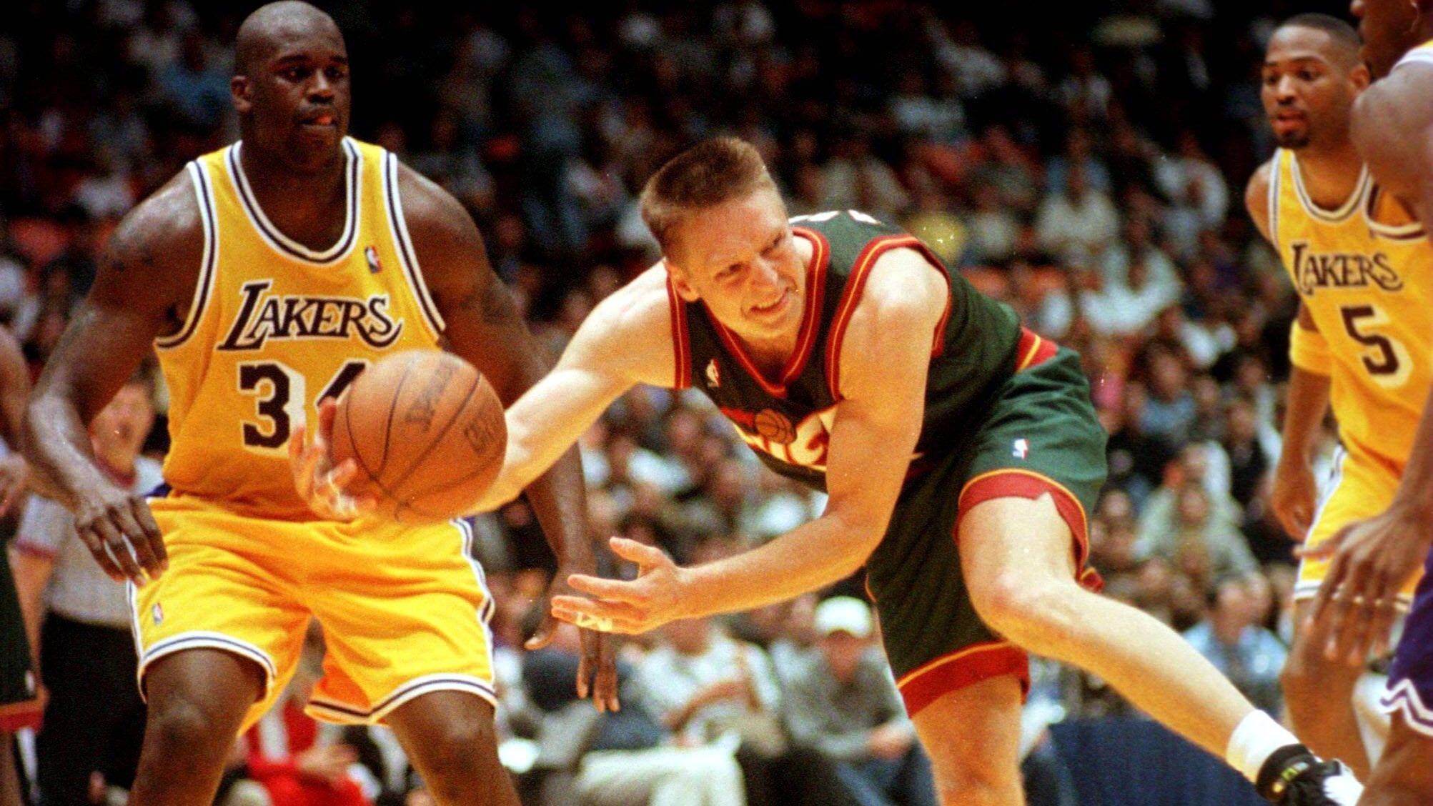 <strong>Detlef Schrempf - NBA</strong> <br>1996: 2:4-Niederlage in der Finalserie mit den Seattle Supersonics gegen die Chicago Bulls